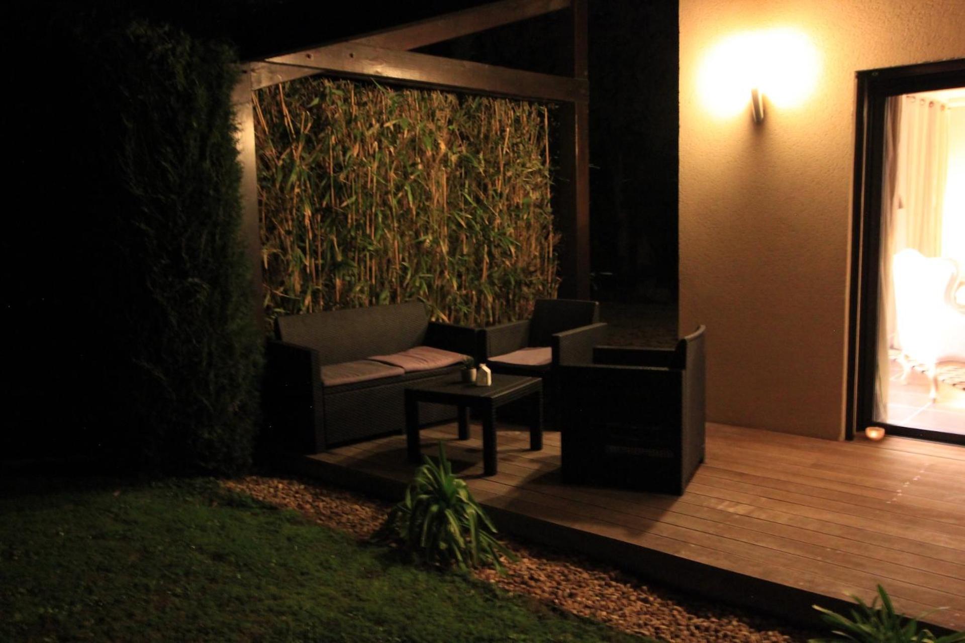 Rognonas Mas Paloma Bed & Breakfast エクステリア 写真